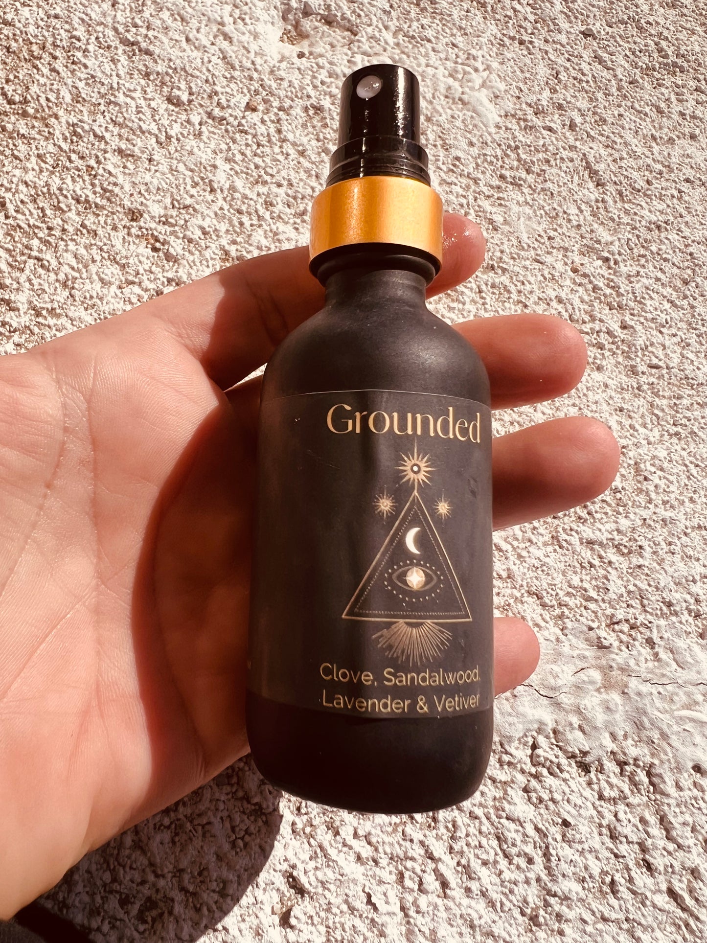 Grounded Mist