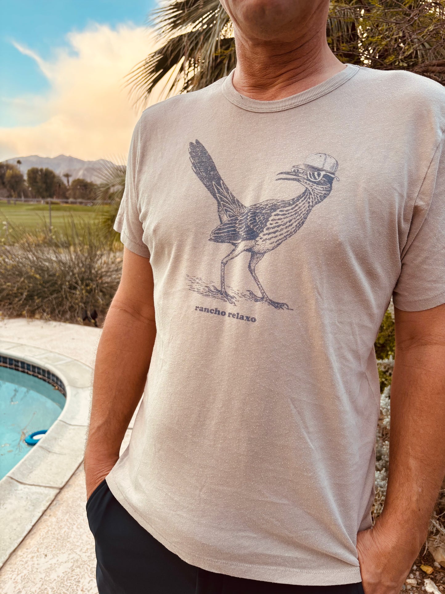 Mens Roadrunner Sunglasses Keeper Tee