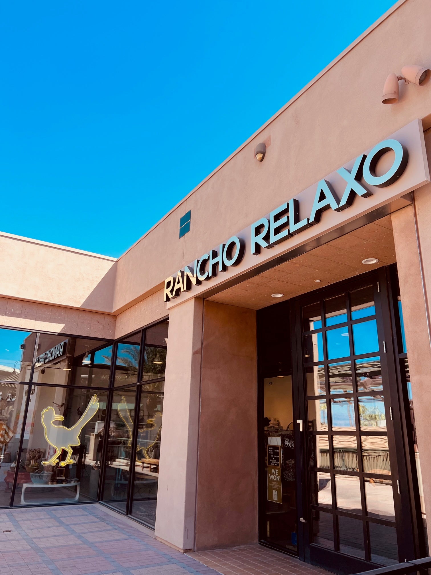 Rancho Relaxo Welcome to your Relaxation Outfitter